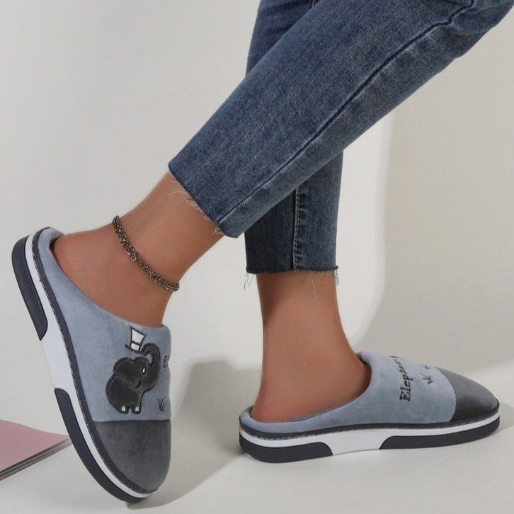 Closed-toe Comfortable Flat Plush Women's Cotton Shoes Daily Indoor Slippers
