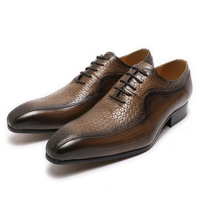 Men's Carved Business Casual Leather Shoes Pointed Lace