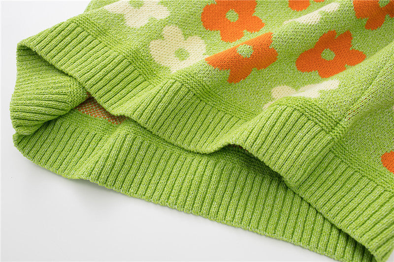 Women's Fashion Preppy Floral Pattern Knitted Cotton Green Vest