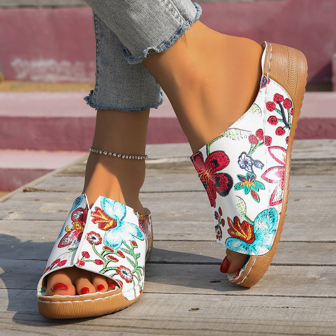 Peep Toe Wedge Fashion Simple Slip-on Fashion Sandal Slippers